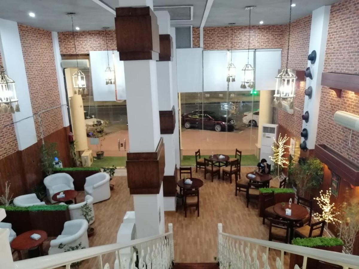 Fakhamat Al Orjoana & Suites Aparthotel *