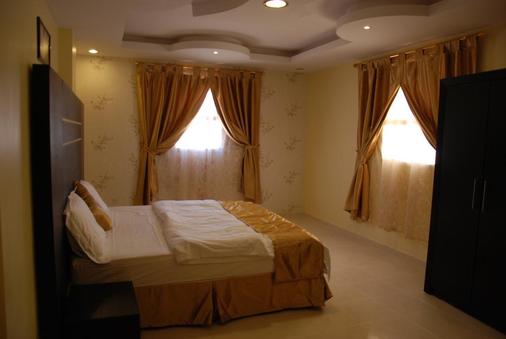 Aparthotel Fakhamat Al Orjoana & Suites *
