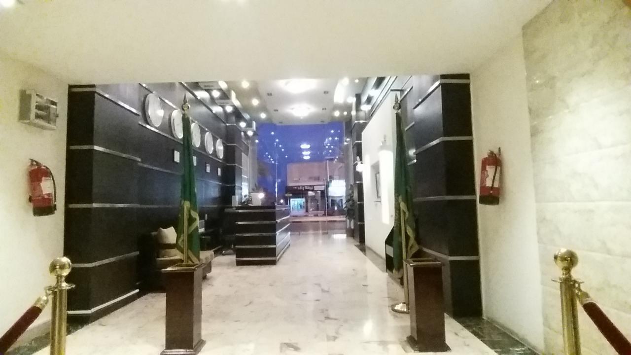Fakhamat Al Orjoana & Suites Aparthotel